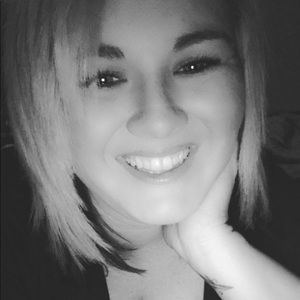 Meet your Posher, Brittney